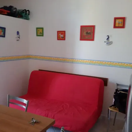Vakantiehuis Villetta A Schiera 200 Mt Dal Mare Con Wifi *